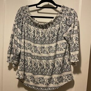 Melloday brand size small - fits like med/large.